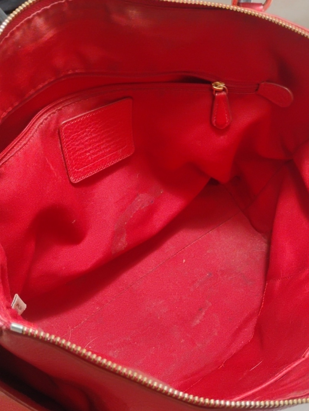 Coach F37216 Ava Tote PROJECT needs cleaned and has callouts to be shown - Picture 10 of 11